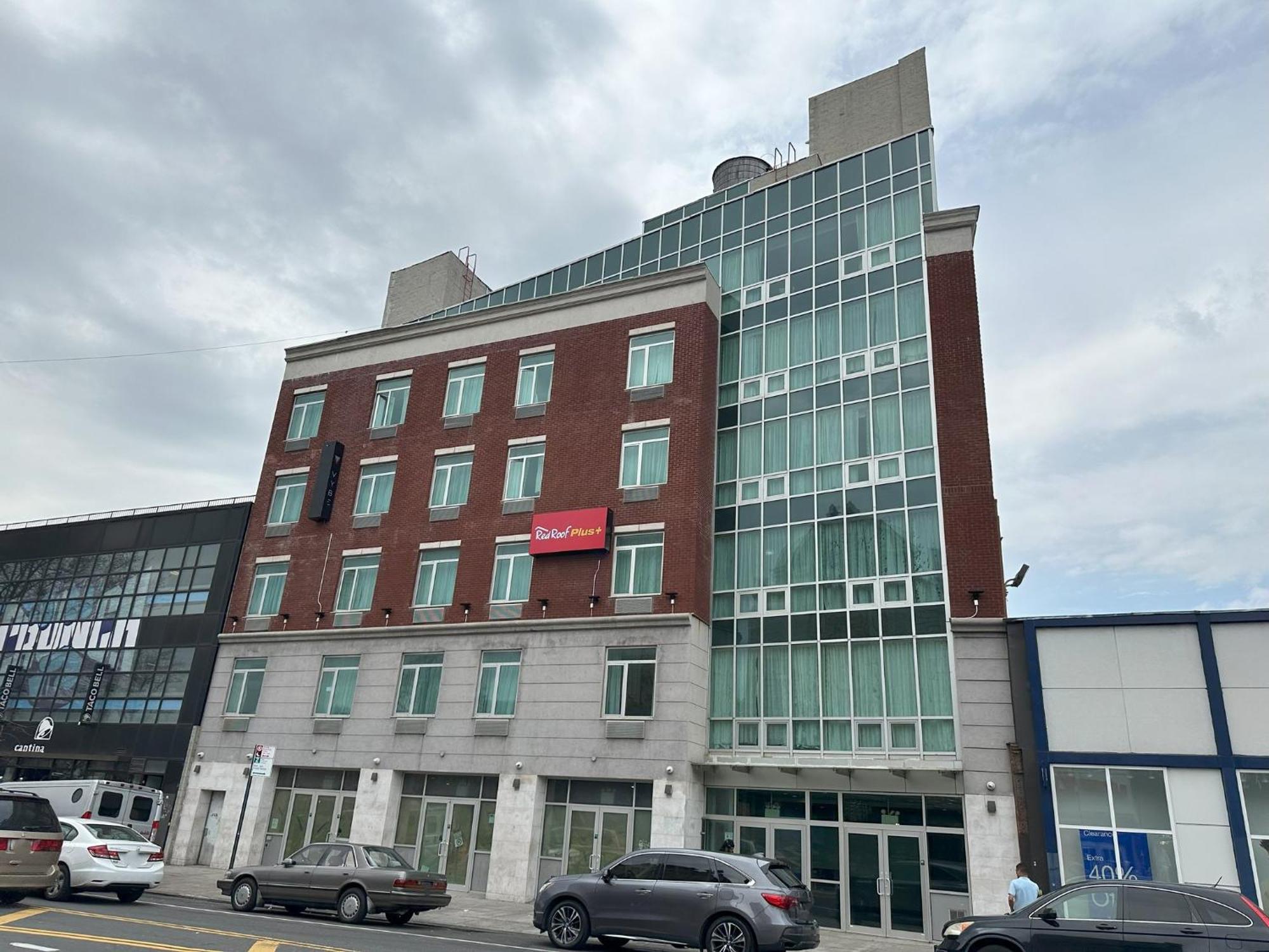 Red Roof Plus Brooklyn - Flatbush Ave New York Exteriör bild